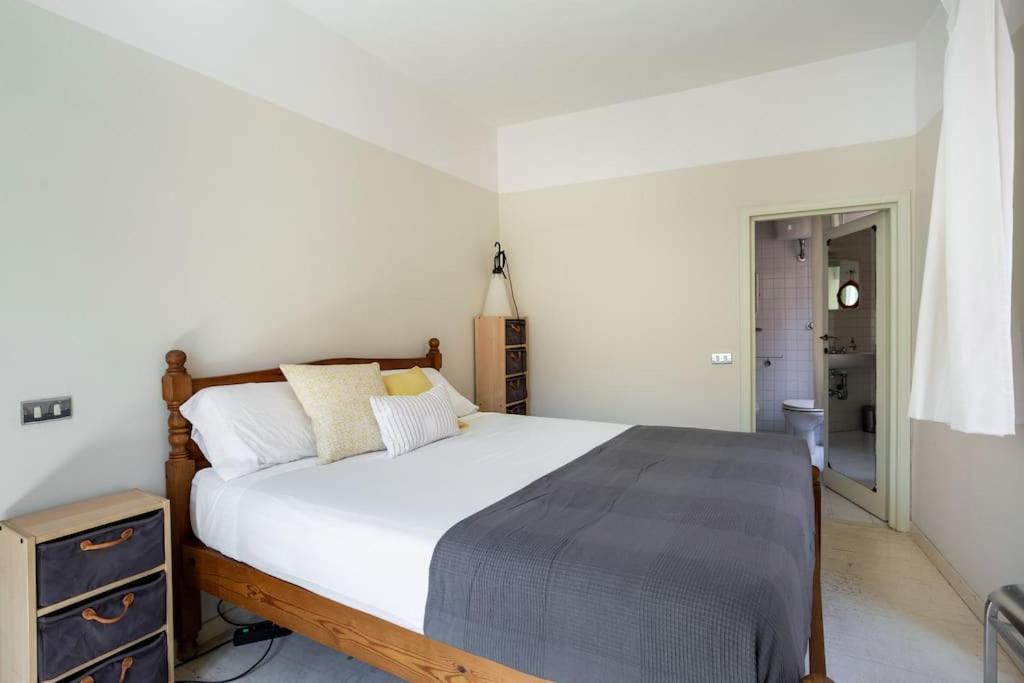 Authentic Monti 5 Mins From Colosseum Appartamento Roma
